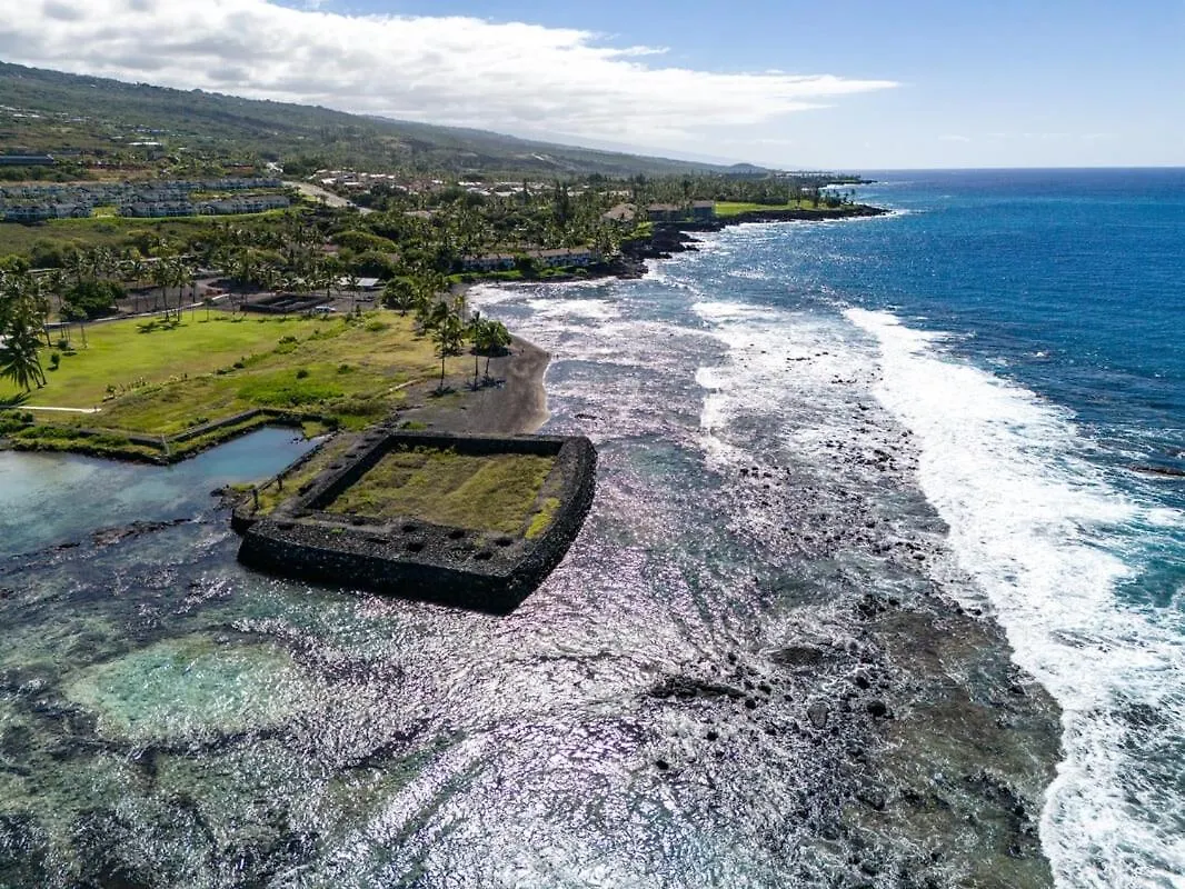 Keauhou Sea Cliff Oceanfront Hale Villa Kailua-Kona Holiday home