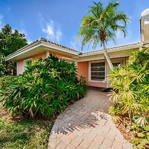 https://sea-breeze-beach-house-clearwater-beach.hotelstampa.org