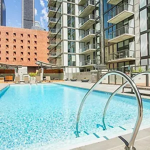 https://oceanqueen-mary-view-2-2-majestic-apartment-5-min-to.topanaheimhotels.com